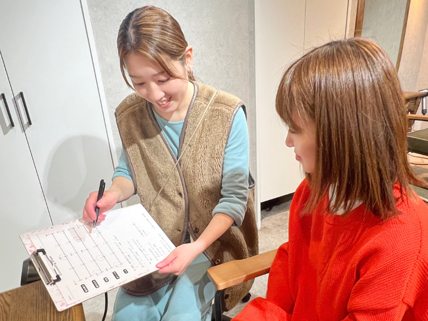 NEEM Couleurサロン内観